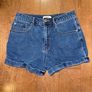 Forever 21 Jean Shorts size 28